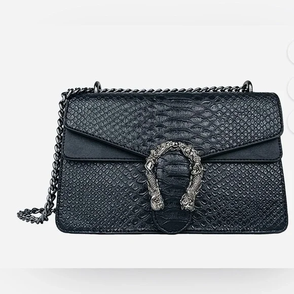 Black Croc Embossed Textured Shoulder Bag with Chain Detail‎ - Picture 3 of 15